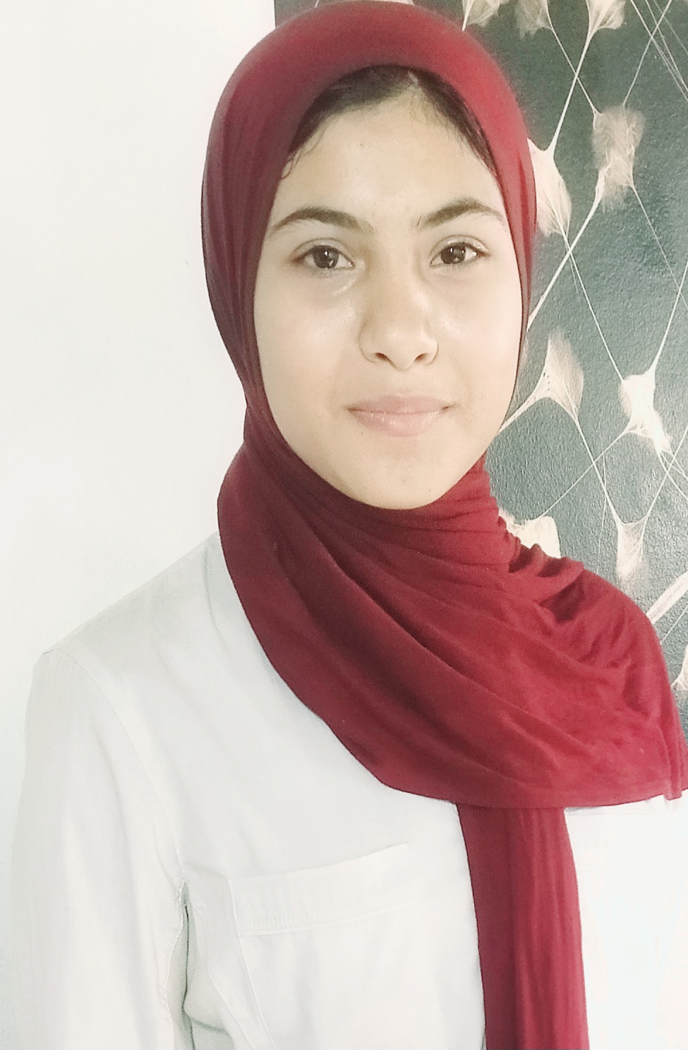 دانا طفلتنا اليتمة معلمة المستقبل